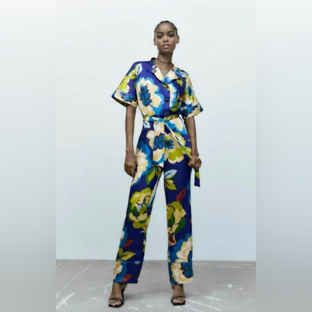 Zara blue green Floral Satin Short Sleeve button front Jumpsuit Size XL new - Picture 2 of 6